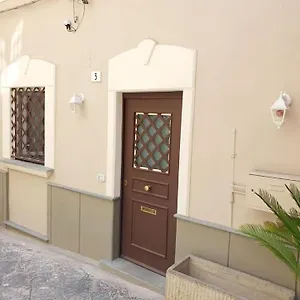 Della Rotonda Italia